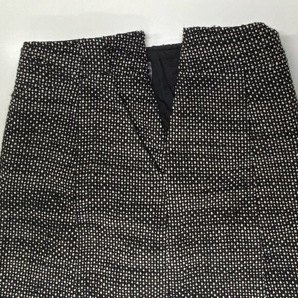 EUC | Derek Lam | Wool Tweed Skirt | Gray | Size 0 - Picture 5 of 9